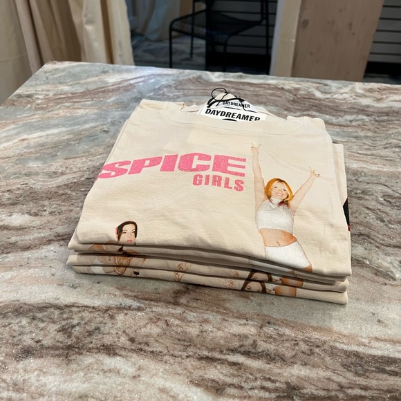 Daydreamer Spice Up Your Life Crop Merch Long Sleeve - Picture 7 of 7